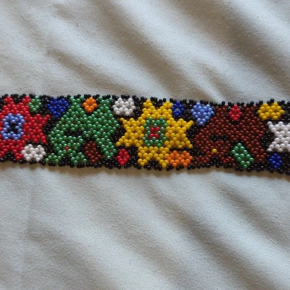 Seed bead Belt approximately 3 3 inches - Picture 4 of 4